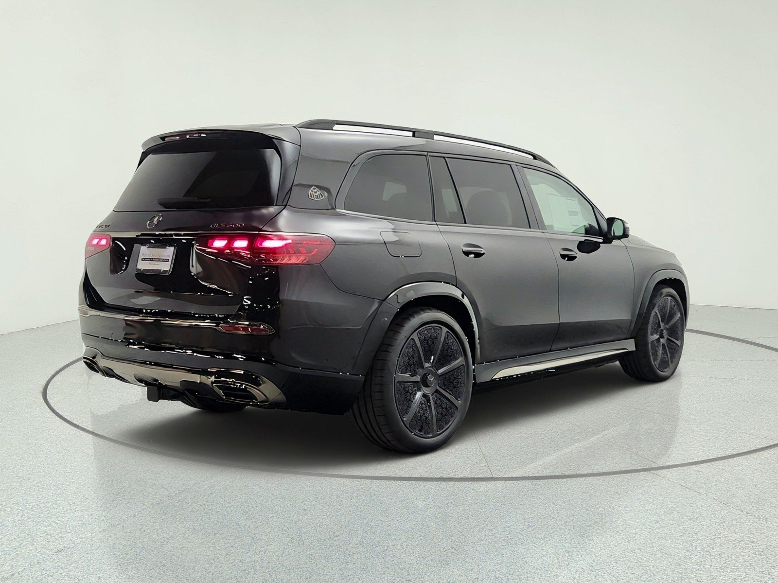 New 2026 Mercedes-Benz Maybach GLS 600 4MATIC image 5