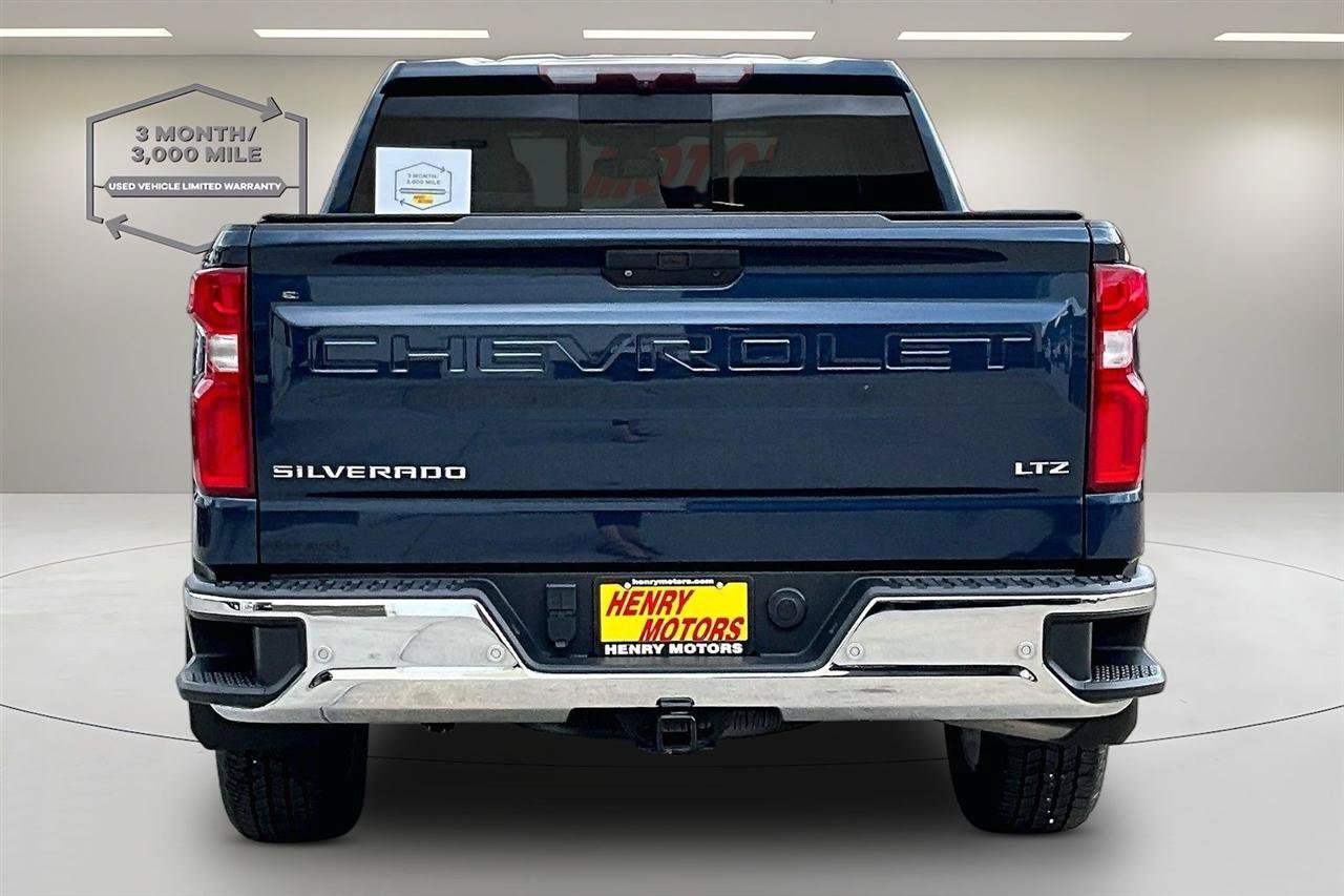 Used 2020 Chevrolet Silverado 1500 LTZ w/ LTZ Premium Package AWD/4WD image 5