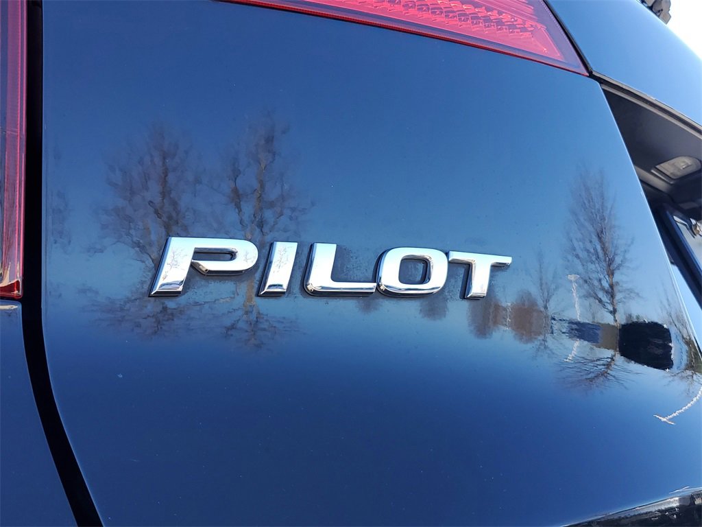 Used 2018 Honda Pilot LX image 8