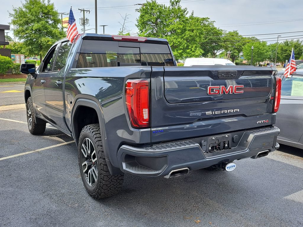 Used 2022 GMC Sierra 1500 AT4 w/ AT4 Preferred Package AWD/4WD image 4