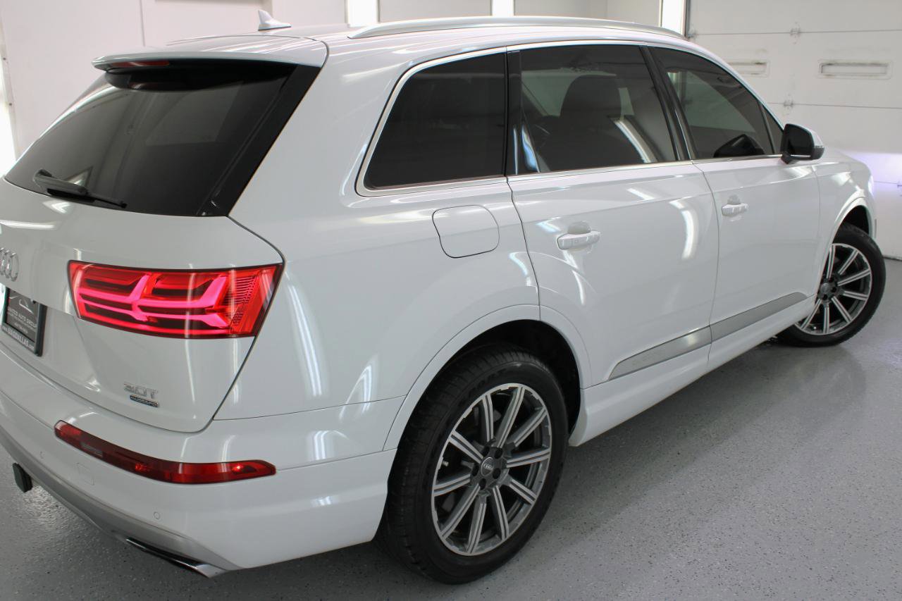 Used 2017 Audi Q7 3.0T Prestige w/ Prestige Package image 15