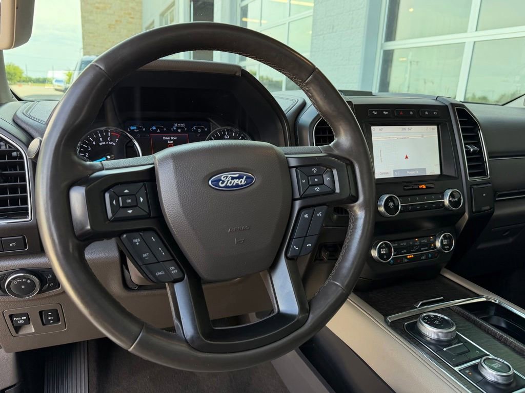 Used 2020 Ford Expedition Limited w/ Equipment Group 302A AWD/4WD image 11