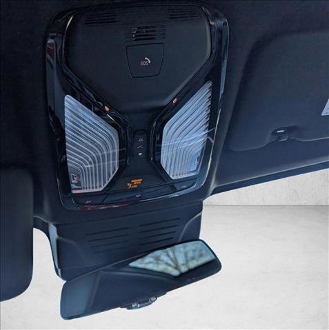 Used 2025 BMW X1 xDrive28i w/ M Sport Package image 27