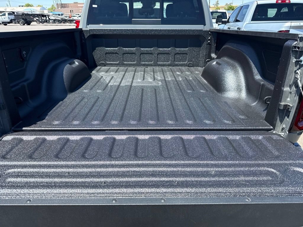 New 2026 RAM 2500 Laramie AWD/4WD image 42