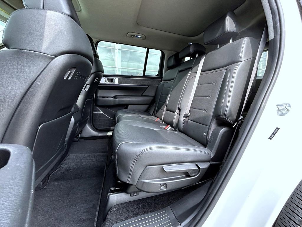 Used 2024 Hyundai Santa Fe Limited AWD/4WD image 21