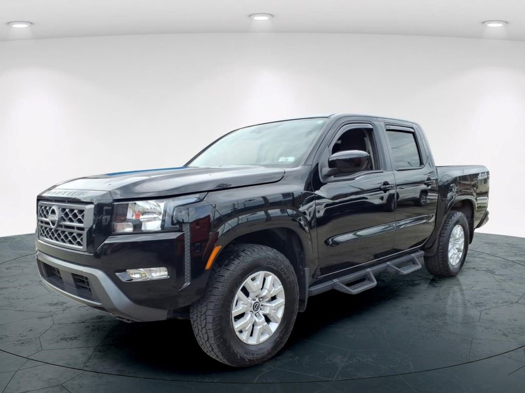Used 2022 Nissan Frontier SV image 3