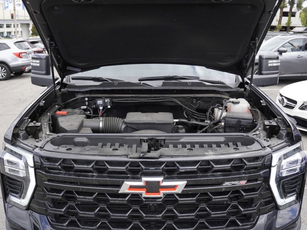 Used 2025 Chevrolet Silverado 2500 ZR2 w/ ZR2 Bison Edition AWD/4WD image 23