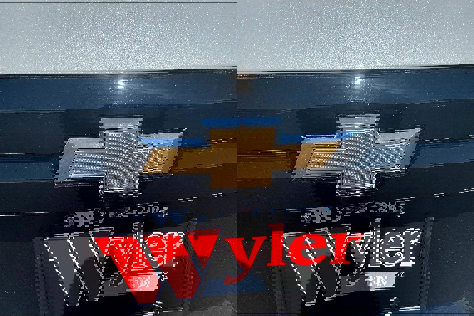 New 2026 Chevrolet Traverse LT w/ Sun and Wheel Package AWD/4WD image 8