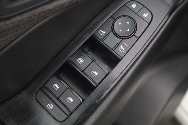 Used 2023 Nissan Rogue S AWD/4WD image 13