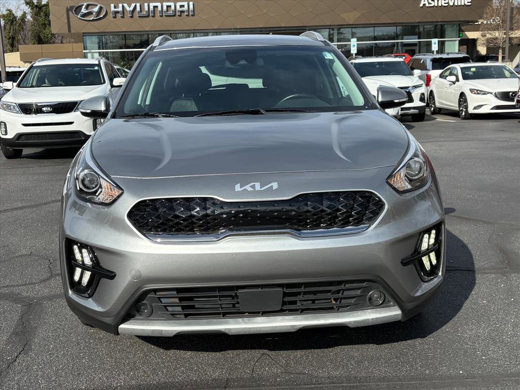 Used 2022 Kia Niro EX video 2