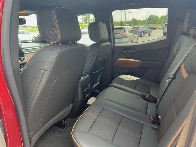 New 2026 GMC Canyon AT4 w/ Nightfall Edition AWD/4WD image 15