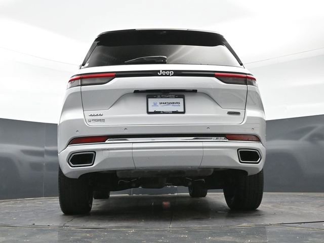 Used 2023 Jeep Grand Cherokee Overland w/ Luxury Tech Group IV AWD/4WD image 49