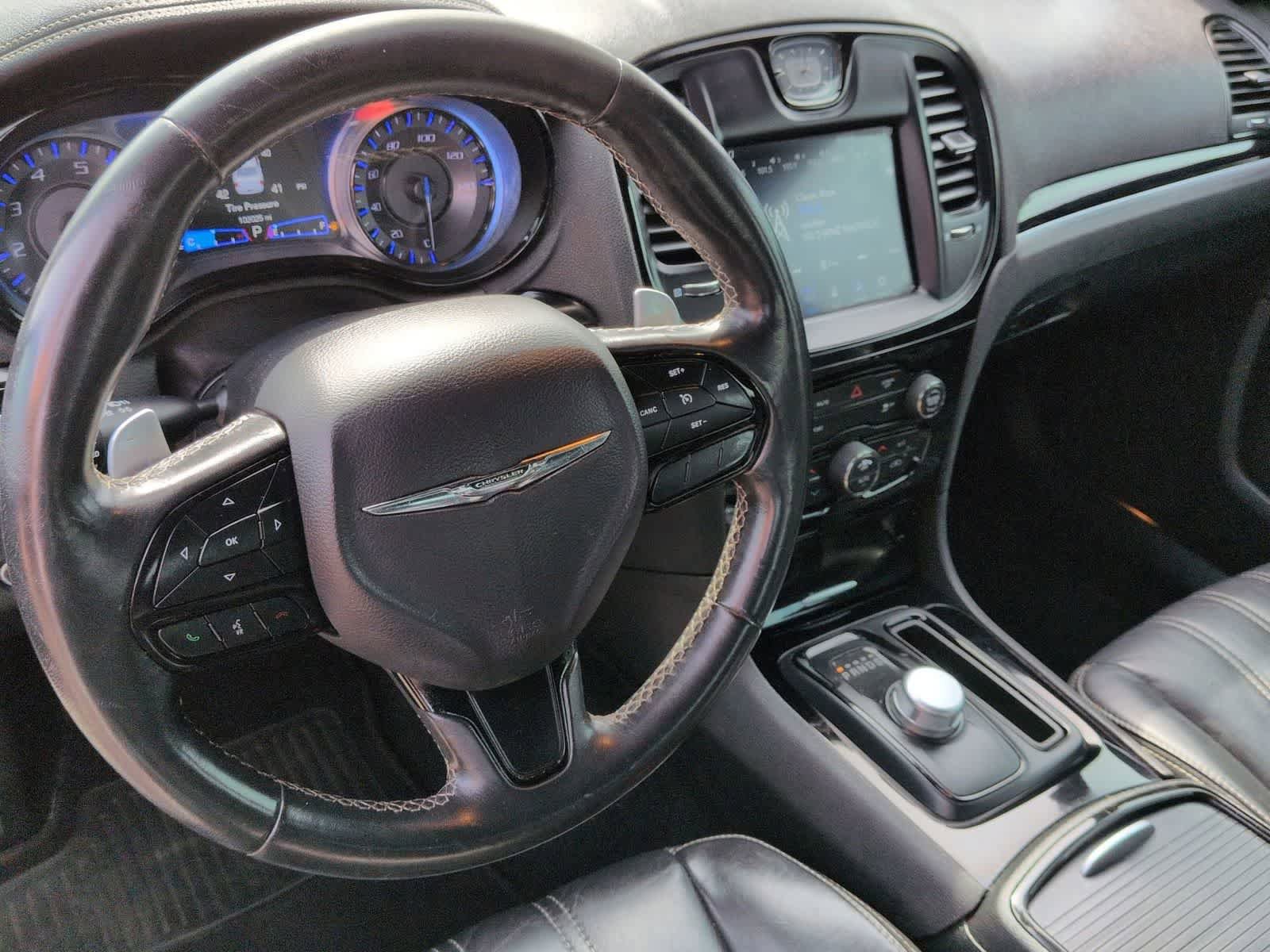Used 2019 Chrysler 300 S RWD image 10
