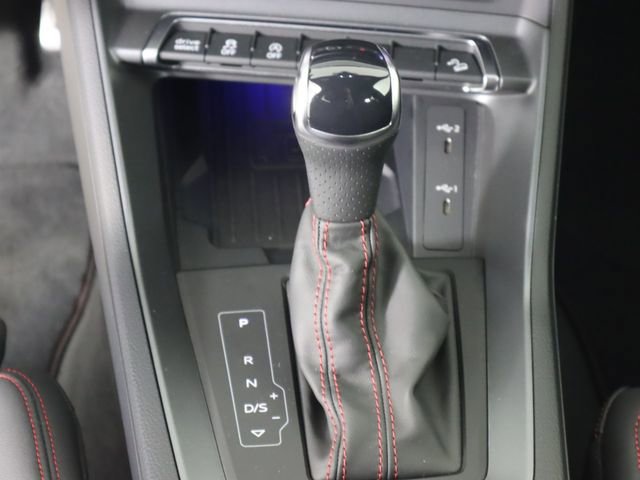 Certified 2025 Audi Q3 2.0T Premium Plus w/ Premium Plus Package AWD/4WD image 19