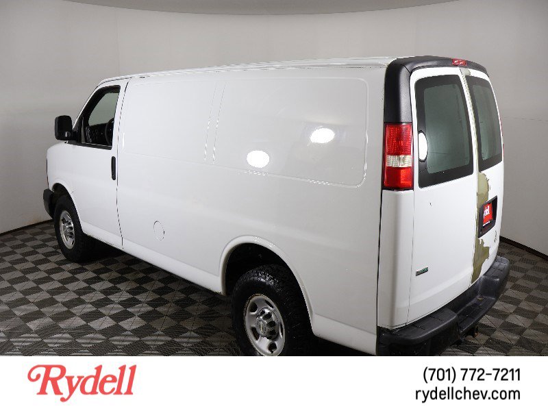 Used 2010 Chevrolet Express 3500 image 7