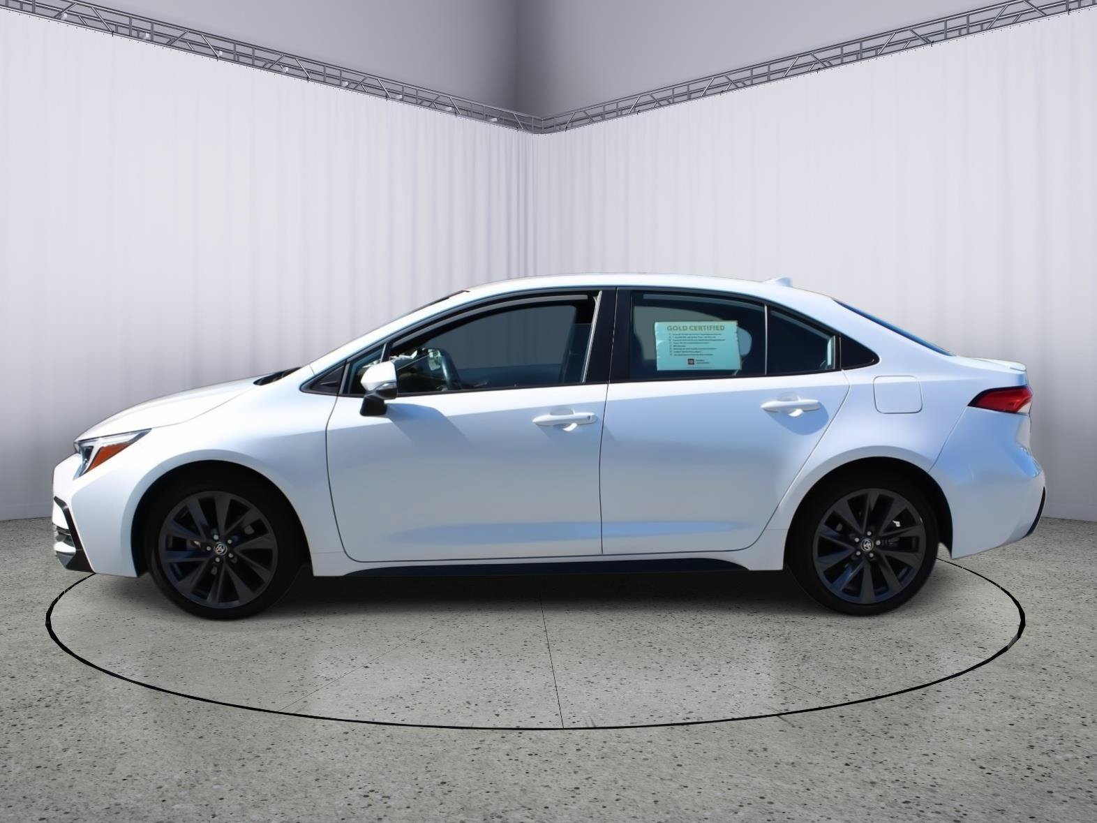 Certified 2024 Toyota Corolla SE w/ SE Convenience Package FWD image 5