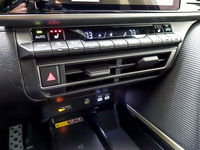 New 2026 Toyota Camry SE image 19