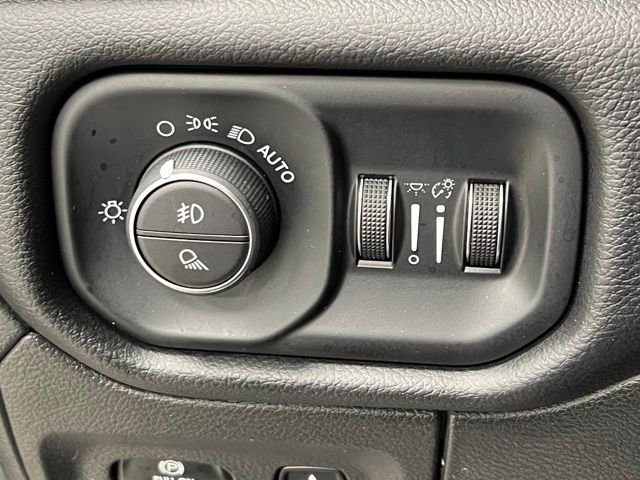 Used 2019 RAM 1500 Big Horn AWD/4WD image 29