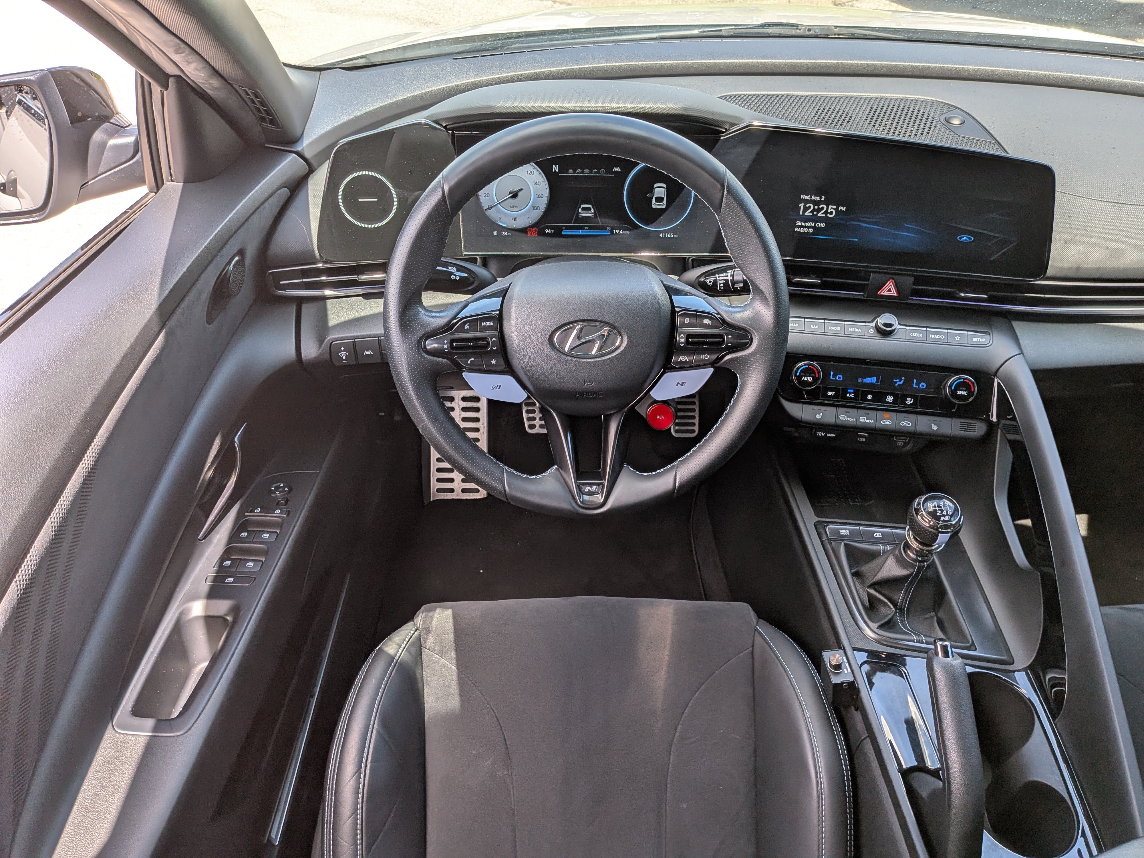 Used 2022 Hyundai Elantra N FWD image 16
