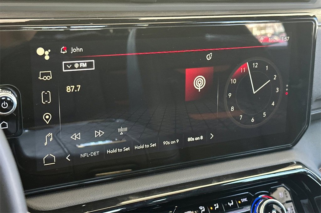 Used 2025 GMC Sierra 3500 AT4 w/ AT4 Premium Plus Package image 19