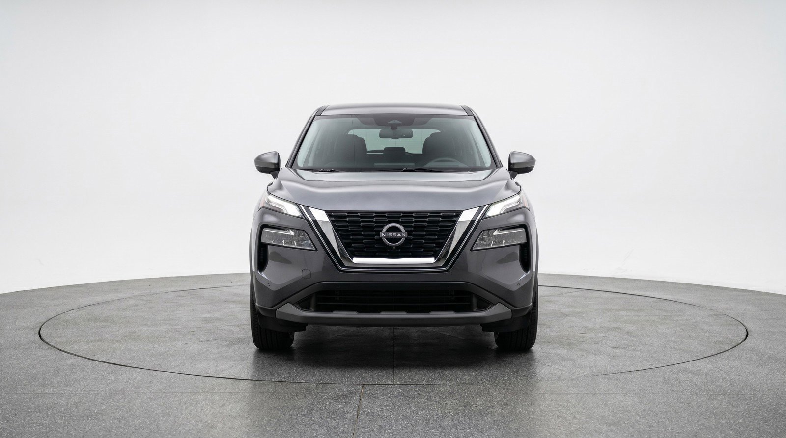 Used 2025 Nissan Rogue SV FWD image 2
