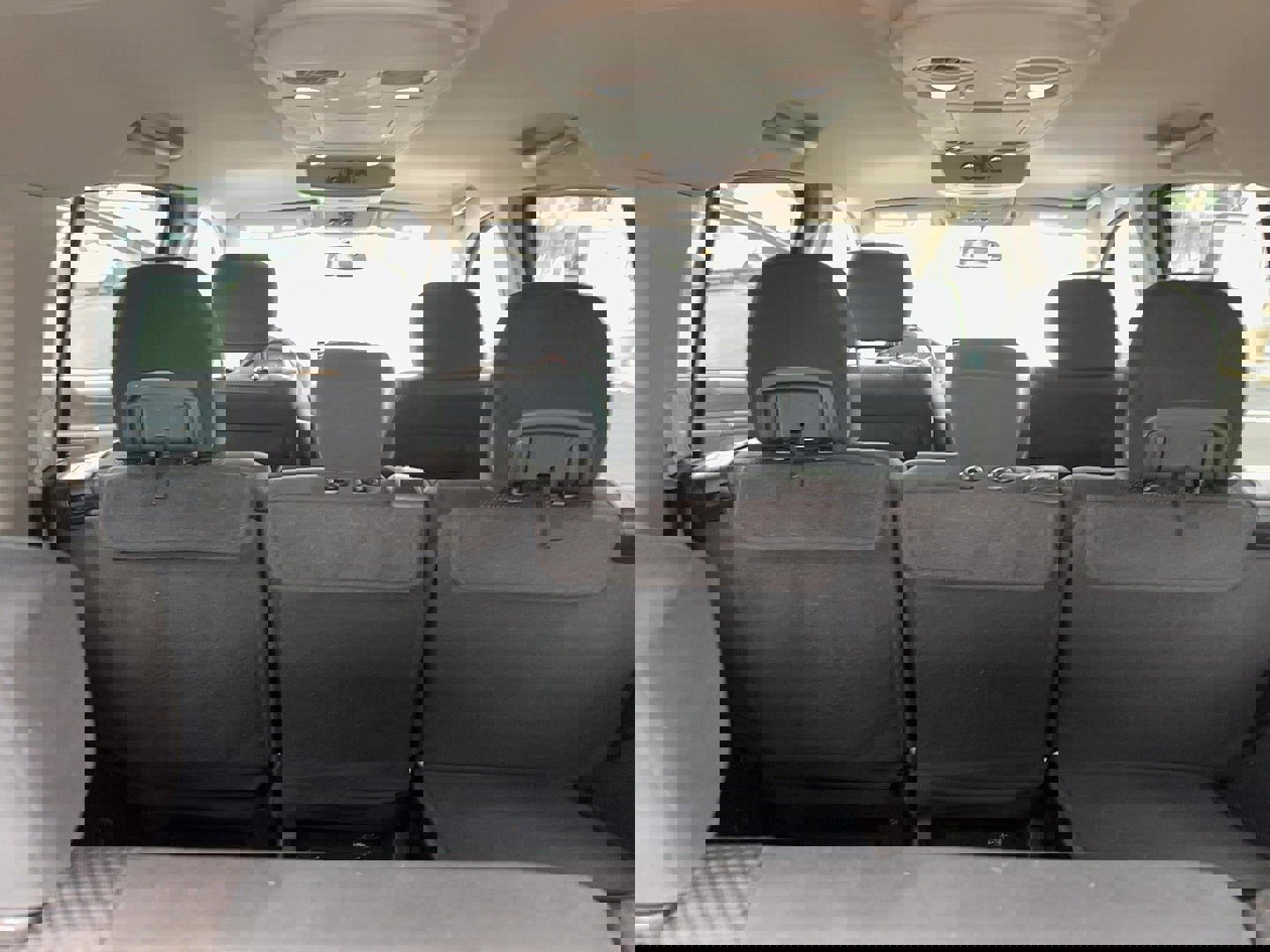 Used 2013 Nissan Armada SV image 25