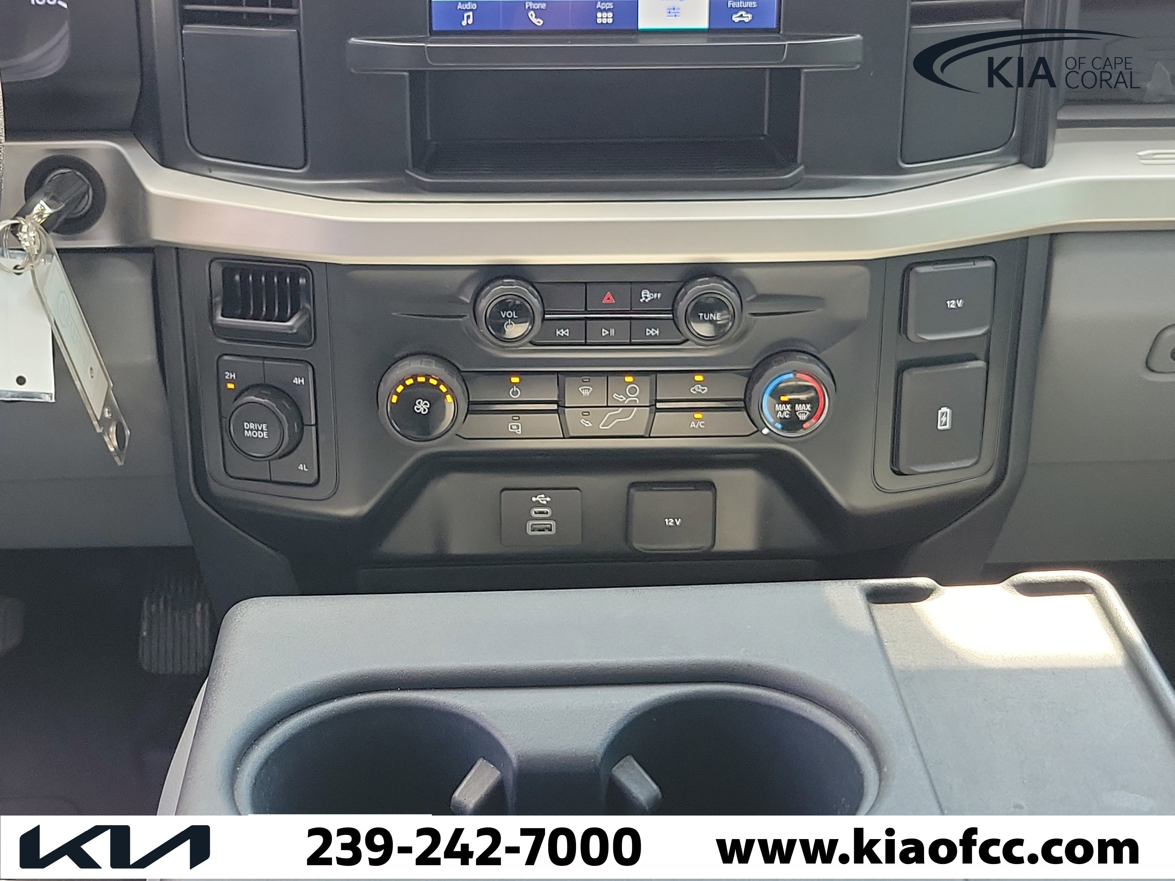 Used 2025 Ford F250 XL AWD/4WD image 21
