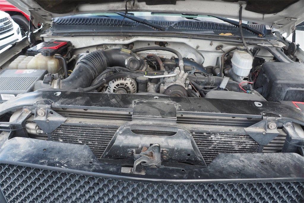 Used 2003 Chevrolet Silverado 2500 LT w/ Skid Plate Package image 27