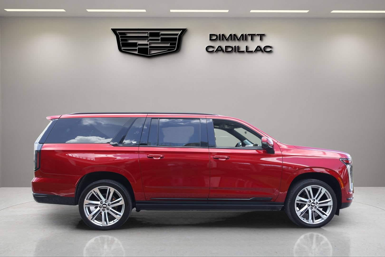 Certified 2025 Cadillac Escalade ESV Sport Platinum AWD/4WD image 4