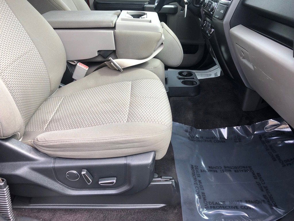 Used 2017 Ford F150 XLT w/ Equipment Group 302A Luxury image 28