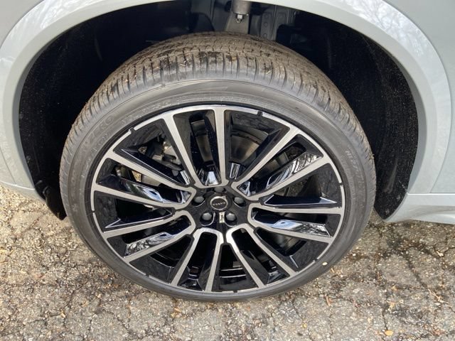 New 2026 Volvo XC90 B6 Plus AWD/4WD image 9