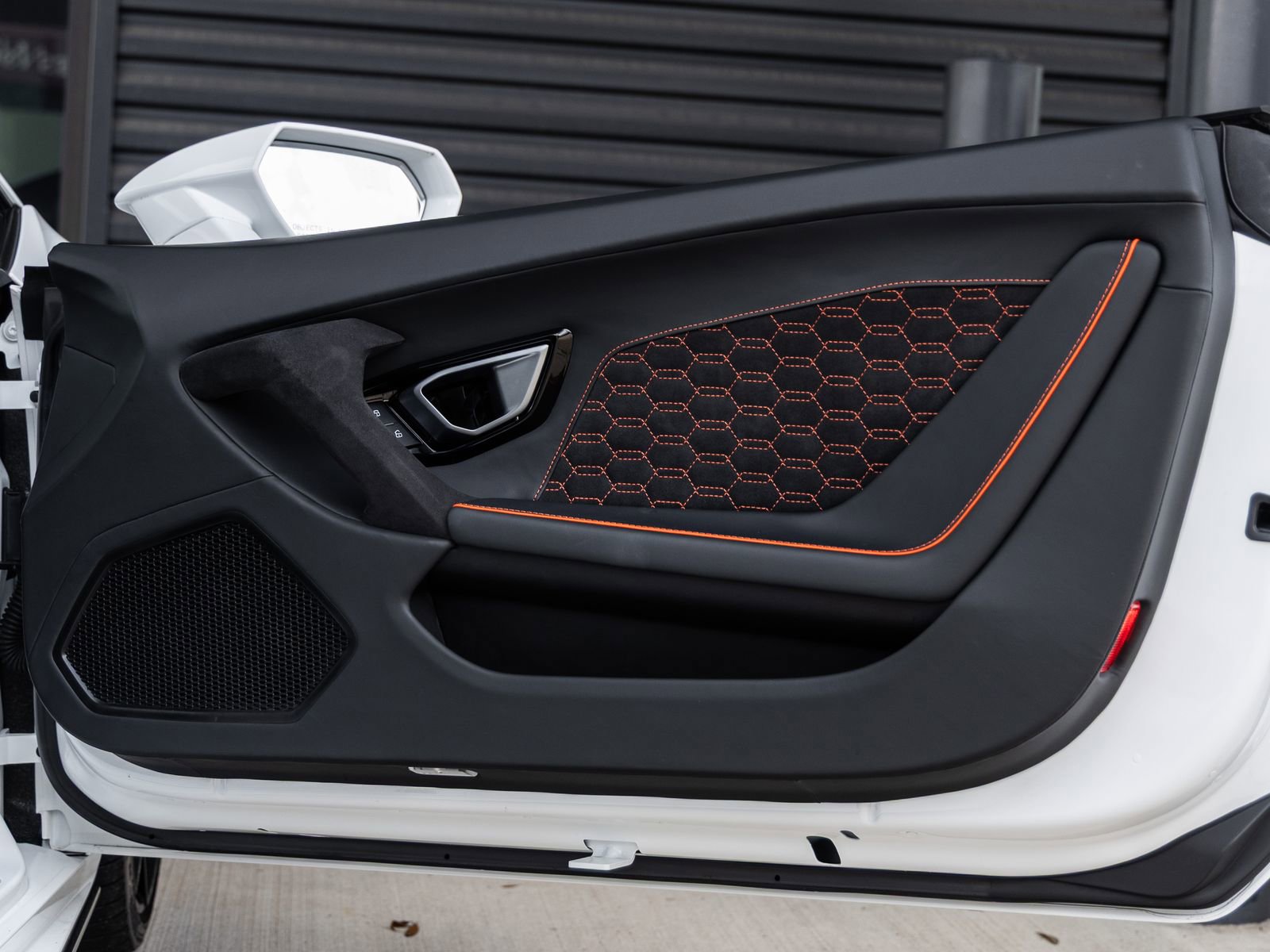 Used 2023 Lamborghini Huracan Tecnica RWD image 41
