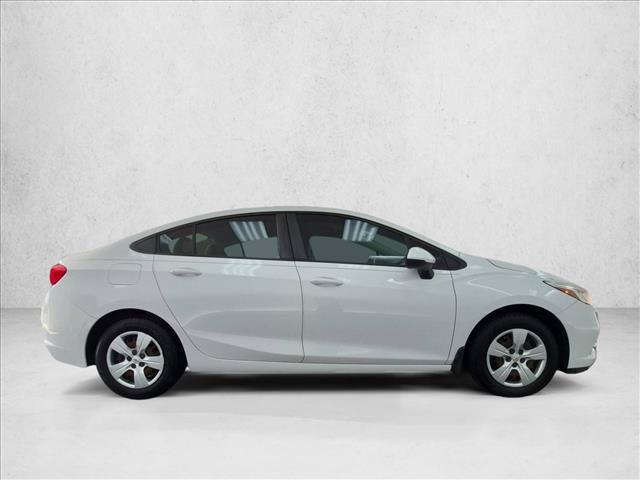 Used 2016 Chevrolet Cruze LS FWD image 4