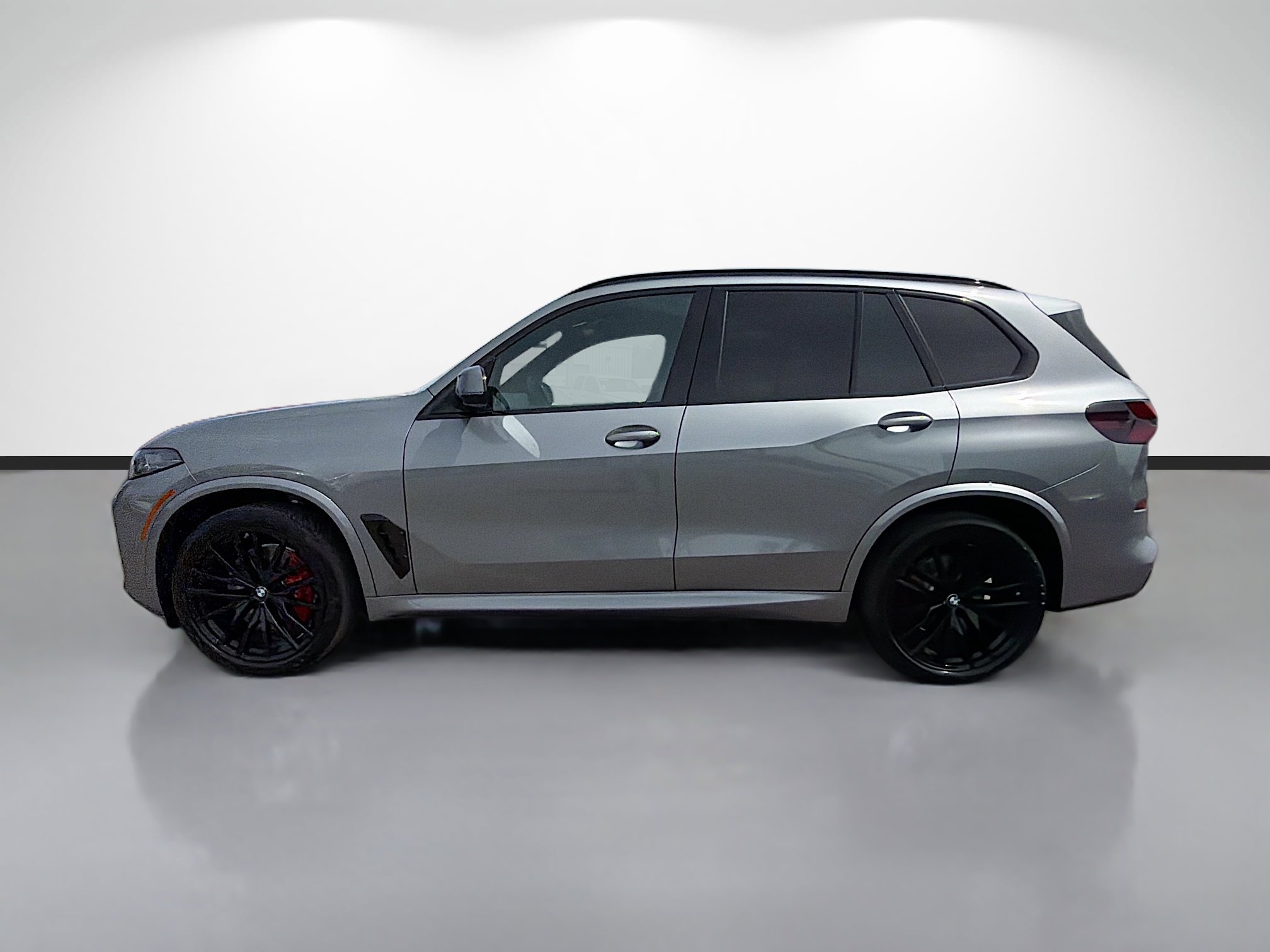 New 2026 BMW X5 sDrive40i w/ M Sport Package image 6