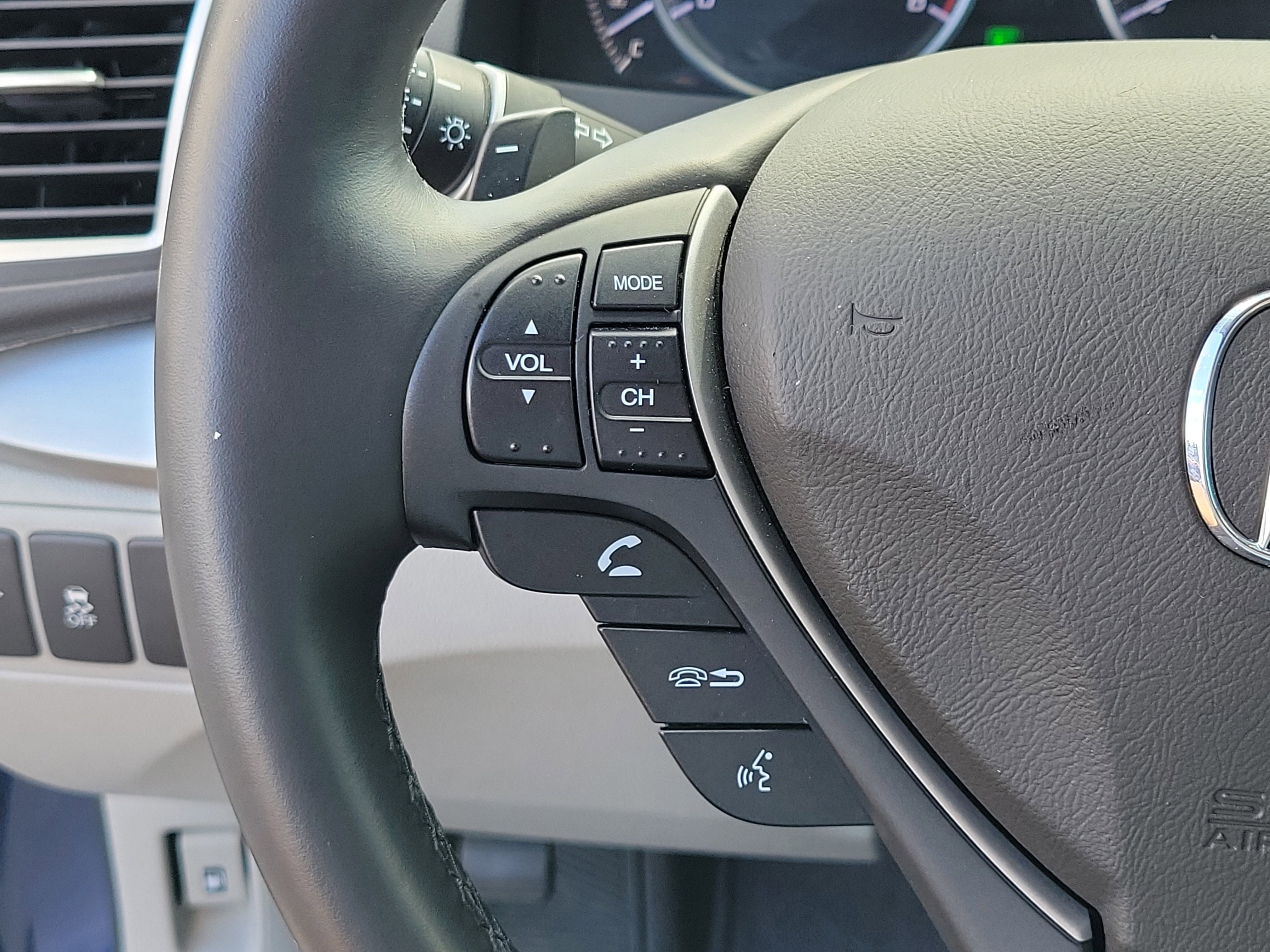 Used 2016 Acura RDX w/ Technology Package image 21