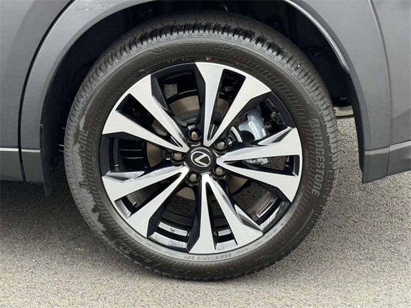 New 2025 Lexus UX 300h AWD image 12