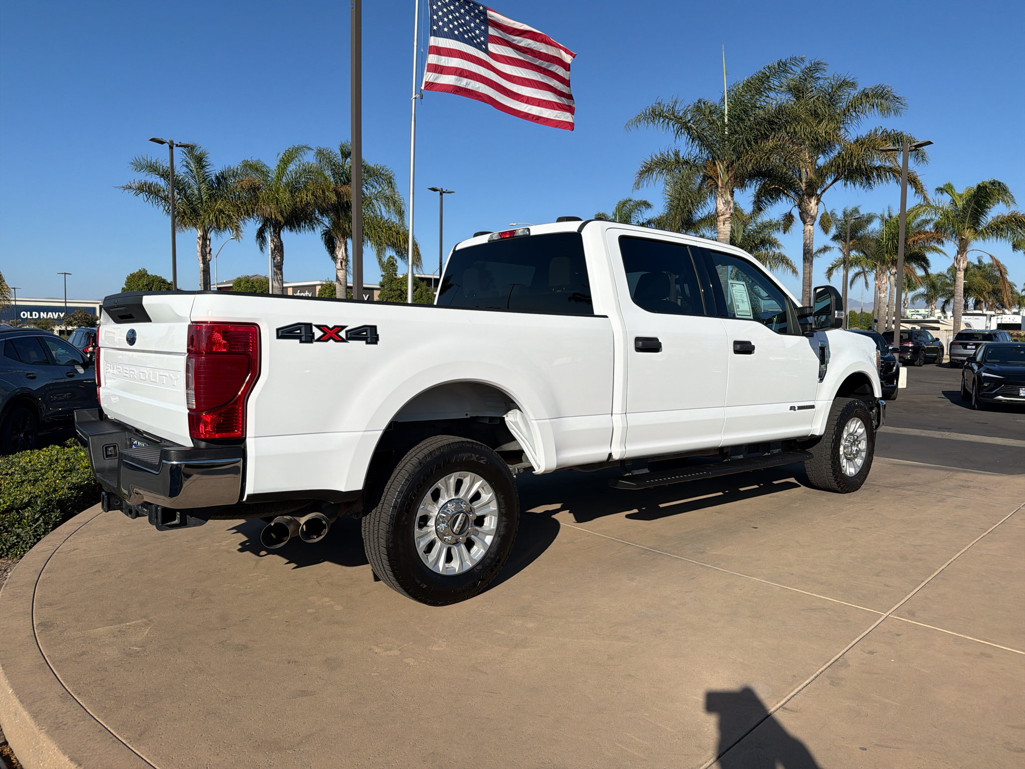 Used 2022 Ford F250 XLT AWD/4WD image 5