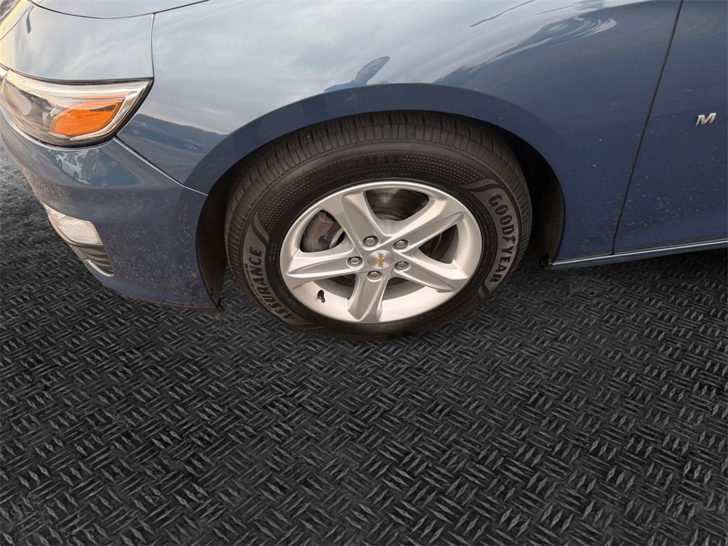 Used 2024 Chevrolet Malibu LT image 11