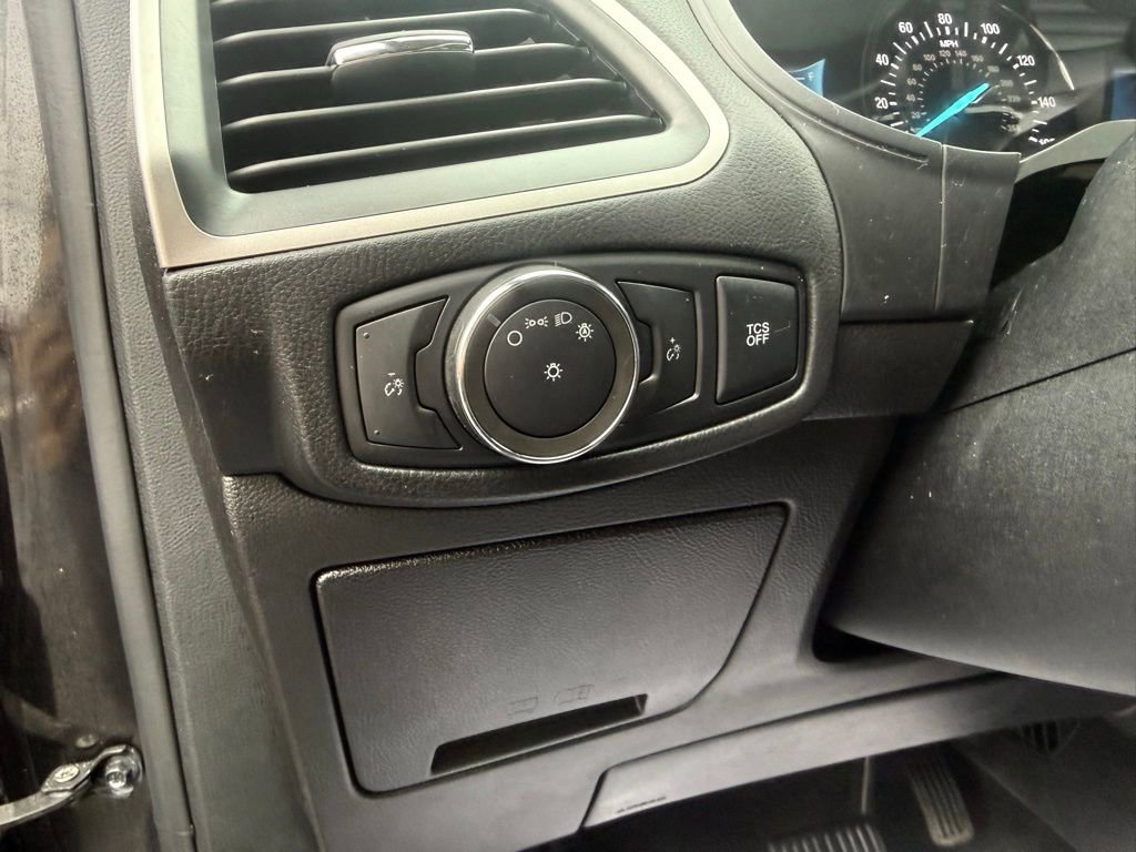 Used 2022 Ford Edge SEL AWD/4WD image 13