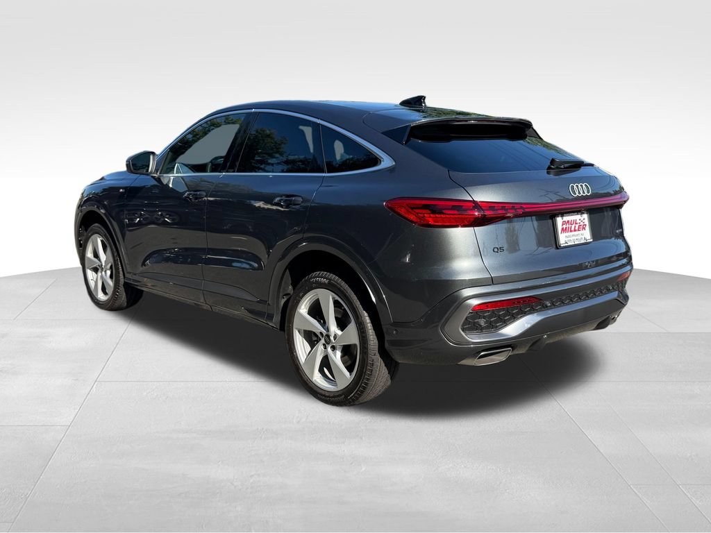 Used 2025 Audi Q5 Premium Plus w/ Premium Plus AWD/4WD image 5