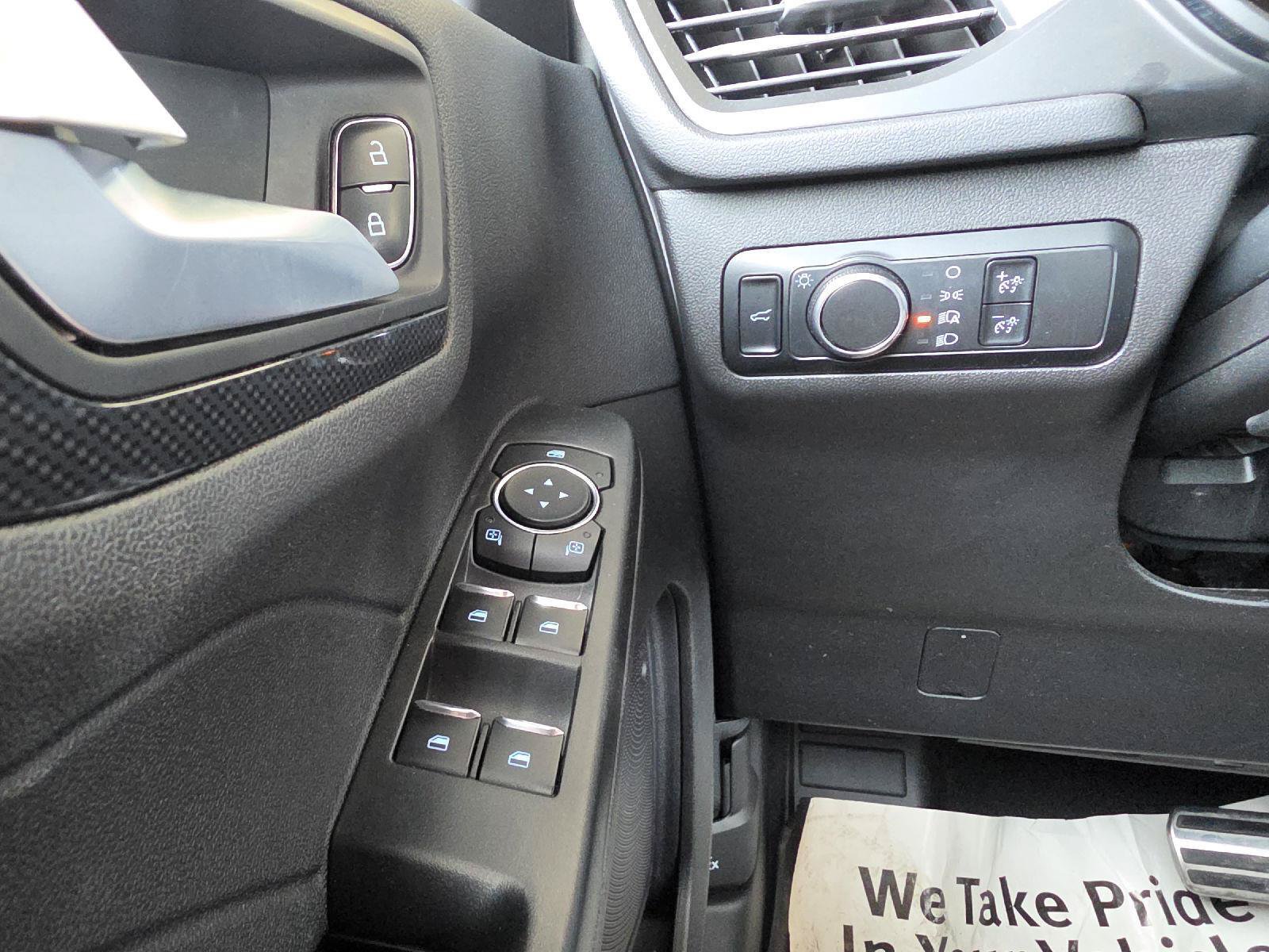 Used 2024 Ford Escape ST-Line w/ Tech Pack #1 AWD/4WD image 24