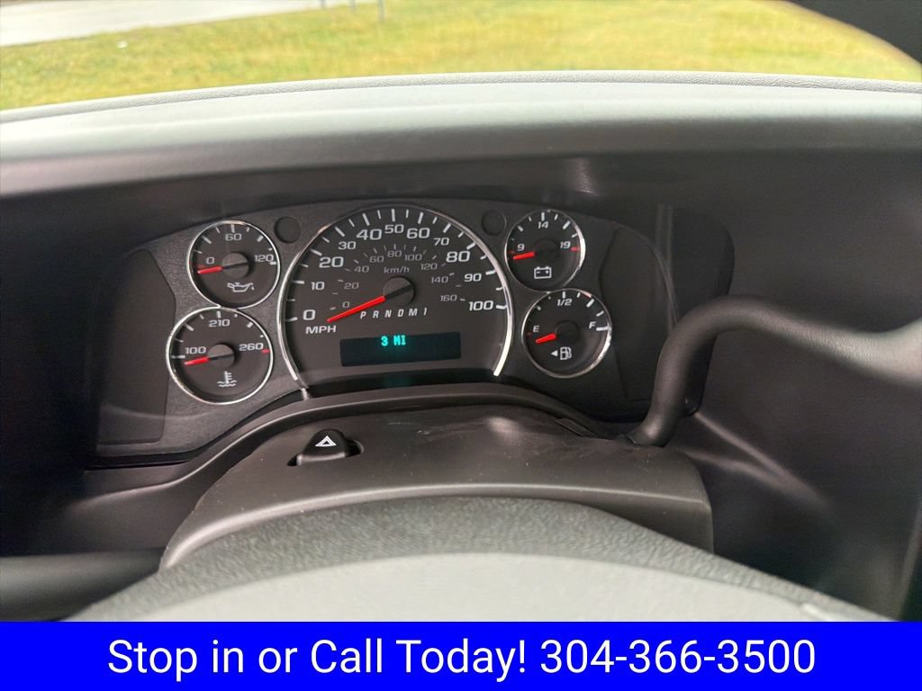 New 2025 Chevrolet Express 3500 w/ Driver Convenience Package RWD image 17