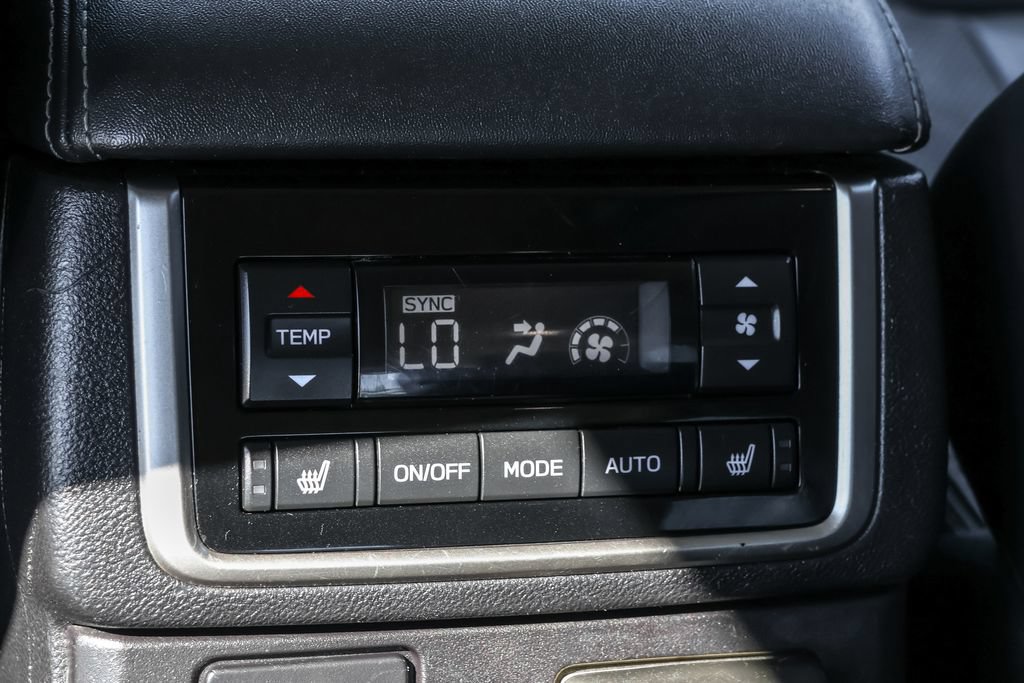 Used 2021 Subaru Ascent Limited w/ Popular Package #4 AWD/4WD image 31