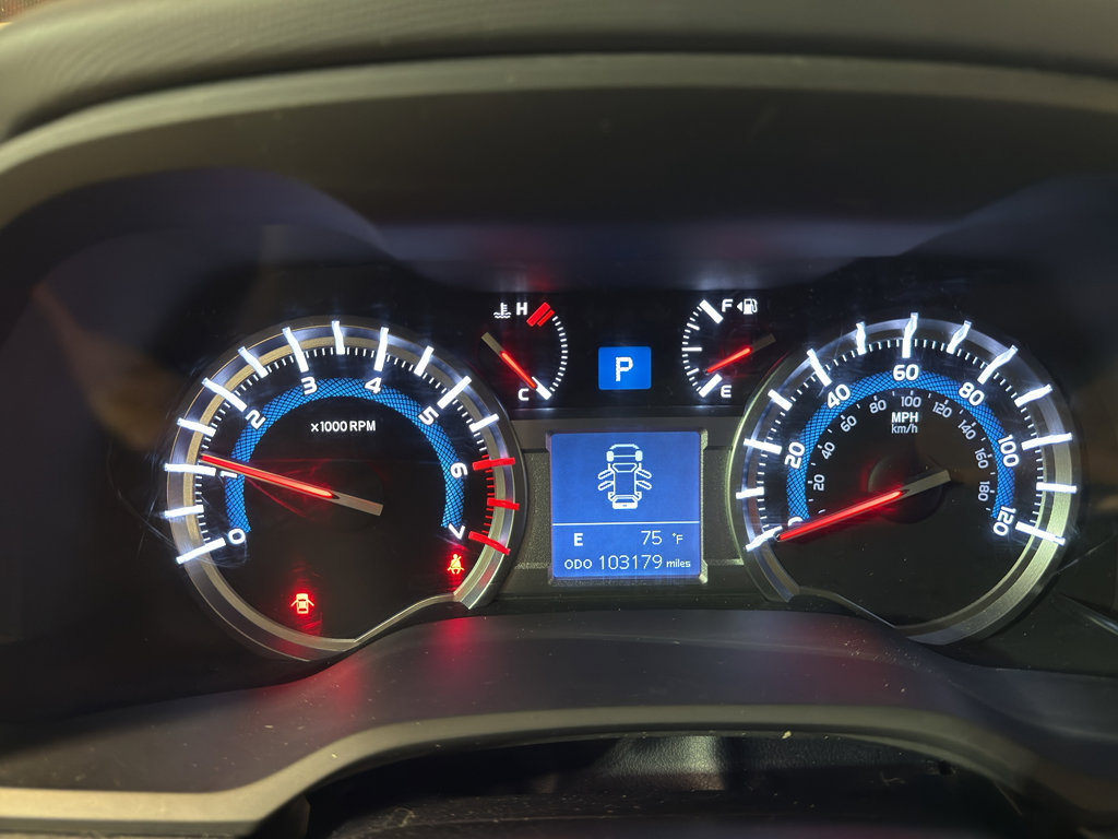 Used 2018 Toyota 4Runner SR5 Premium image 18