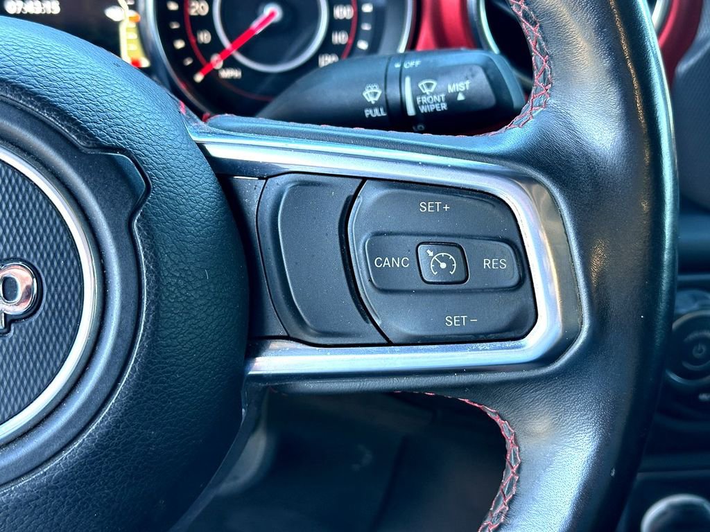 Used 2020 Jeep Gladiator Rubicon image 14