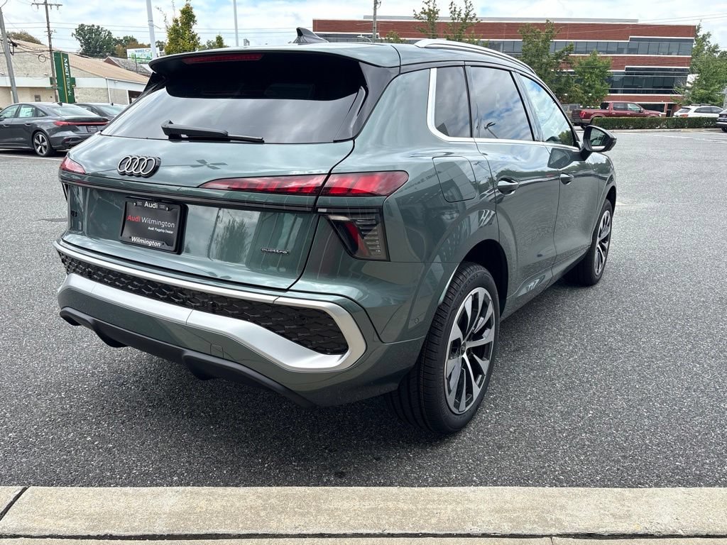 New 2026 Audi Q3 quattro 2.0T AWD/4WD image 5