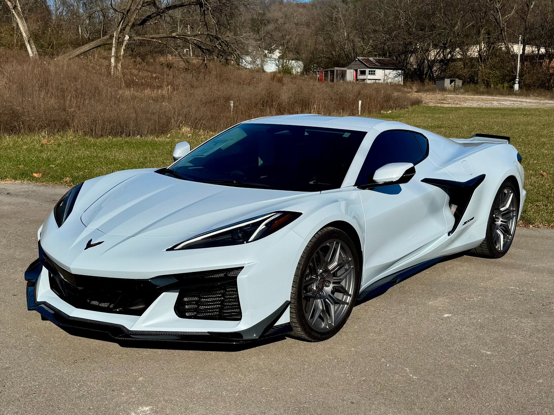 Used 2024 Chevrolet Corvette Z06 RWD image 2