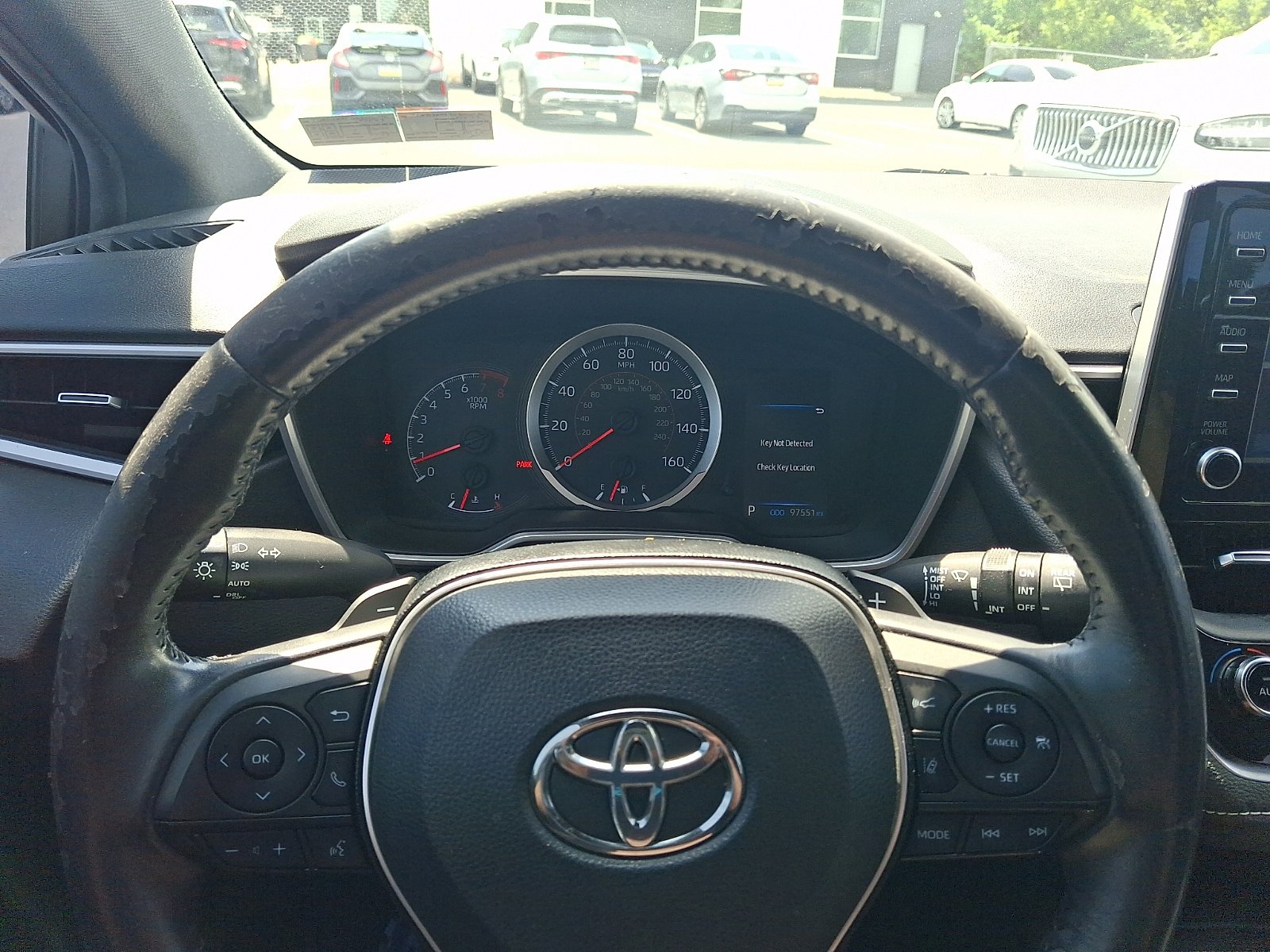 Used 2019 Toyota Corolla SE FWD image 18
