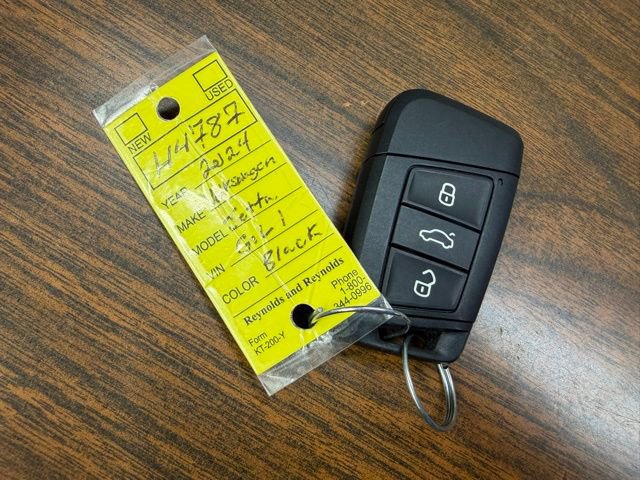 Used 2024 Volkswagen Jetta GLI Autobahn image 43