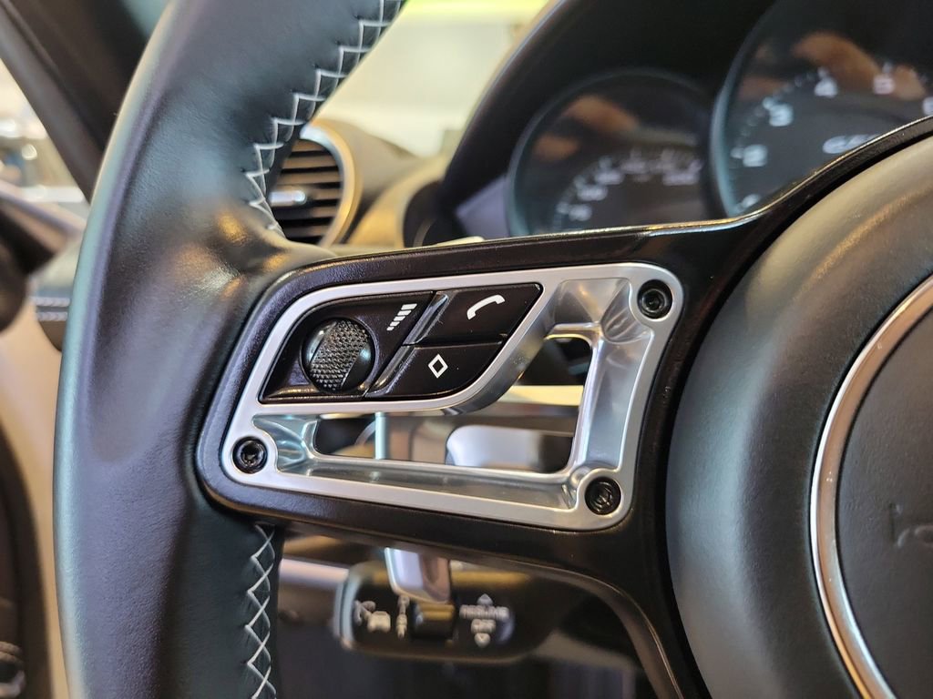 Used 2024 Porsche 718 Boxster GTS image 14